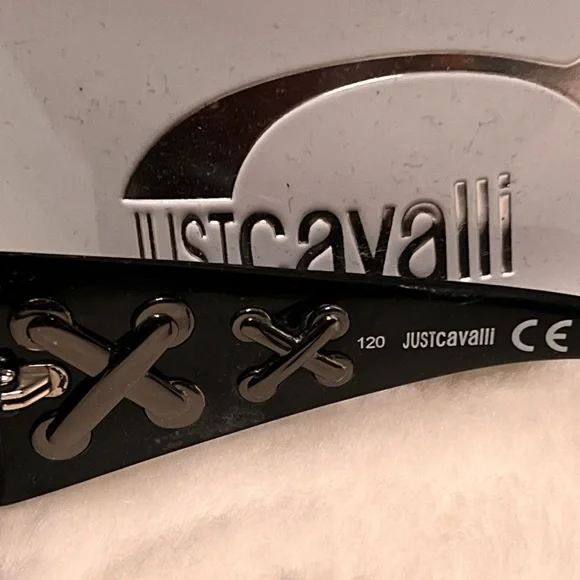 NWOT AuthenticJust Cavalli designer sunglasses display picture 1